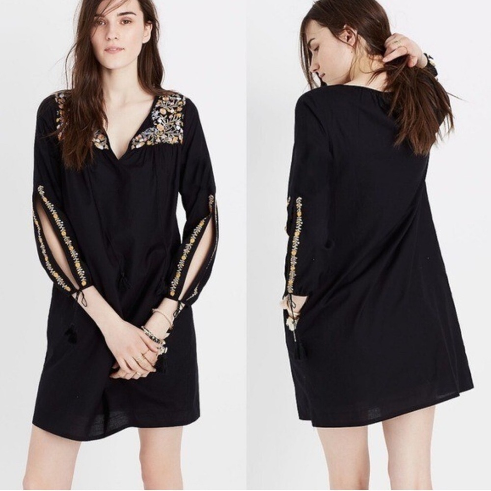 Madewell Embroidered Slit-Sleeve Dress in Black with Pockets
